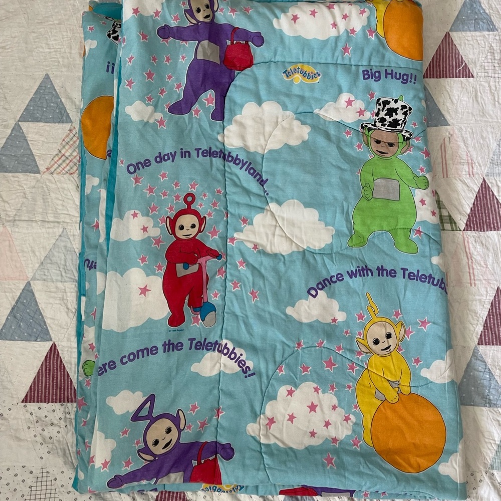 Vintage 90s Teletubbies twin comforter